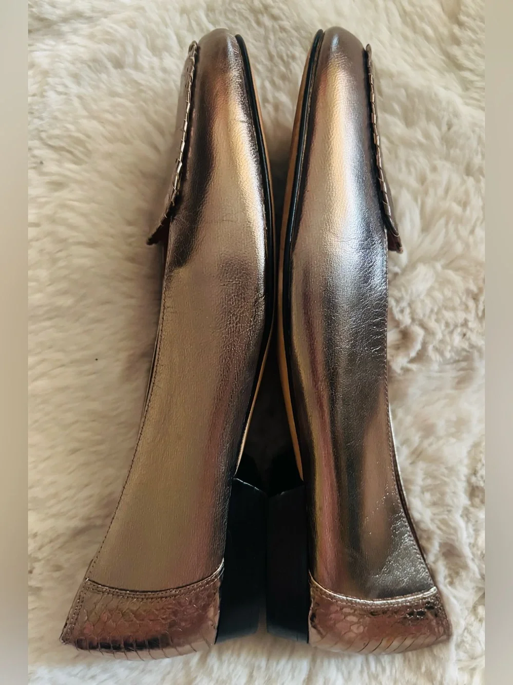 Nordstrom Metallic Gold Croc Embossed Flat Loafers Size: 7.5
